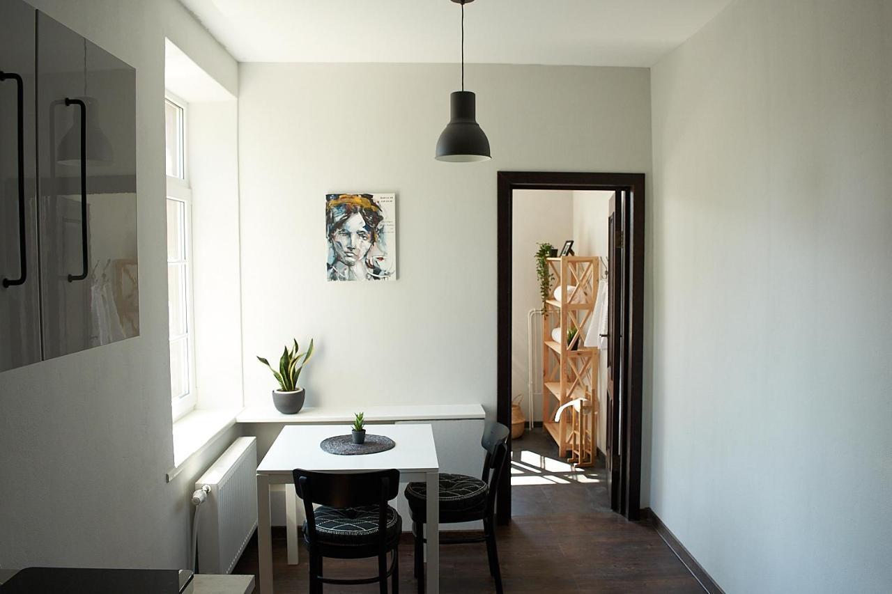 Greenhouse Apartments Jūrkalne Kültér fotó