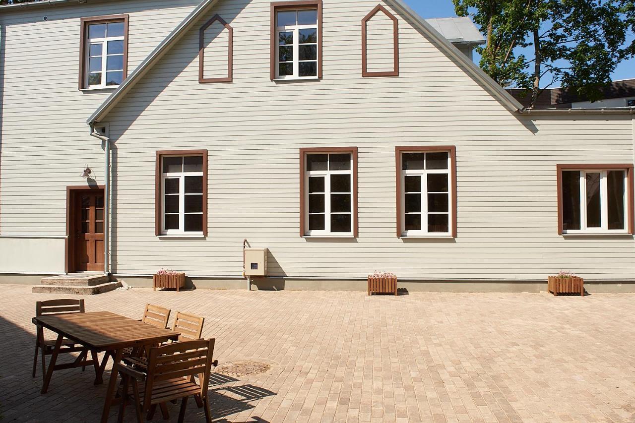 Greenhouse Apartments Jūrkalne Kültér fotó